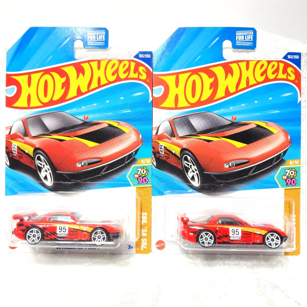 Hot Wheels ‘95 MAZDA RX-7 DRIFT 9/10 Red '70 VS. '90s 2-Car Lot